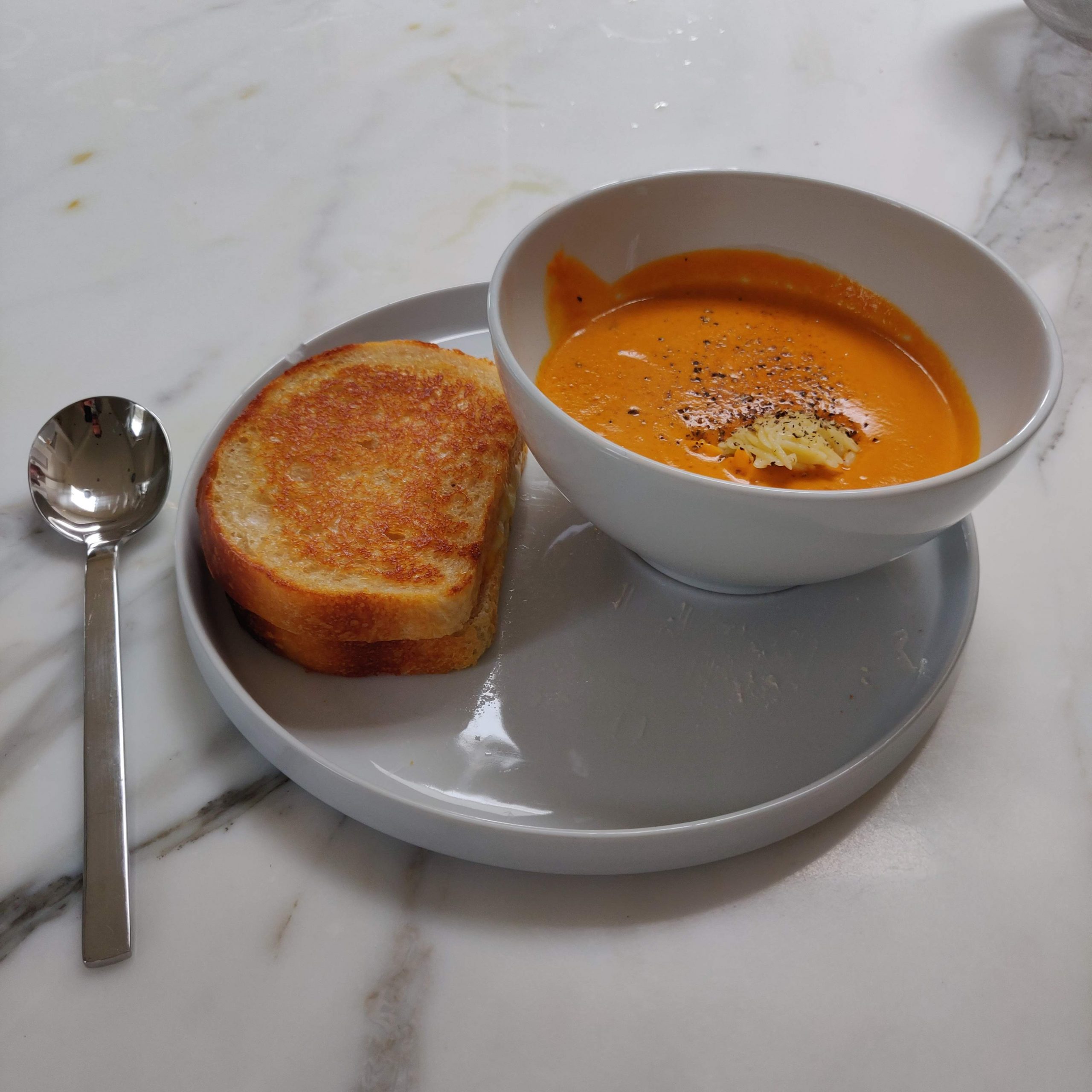Tomato Basil Soup